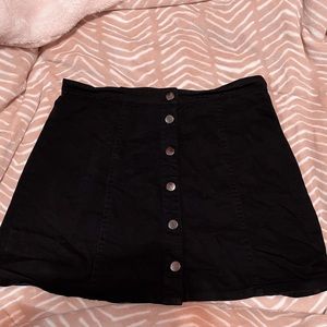 Cute Black Mini Skirt Size Large